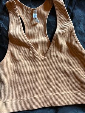 Zenana Outfitters Ribbed V-Neck Crop Tank in Light orange size l/xl